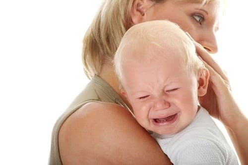 Bệnh thường gặp ở trẻ em gây khó thở, chảy mũi kéo dài...làm trẻ thường quấy khóc, bỏ ăn