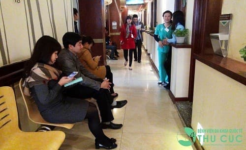 Nhiều người tìm đến Bệnh viện Thu Cúc để được thăm khám và chẩn đoán điều trị bệnh