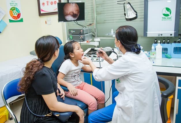 Khám Tai mũi họng tại BV ĐKQT Thu Cúc