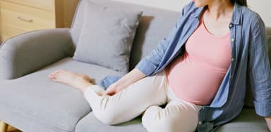 Mách mẹ bầu “nói không” với chuột rút khi mang thai