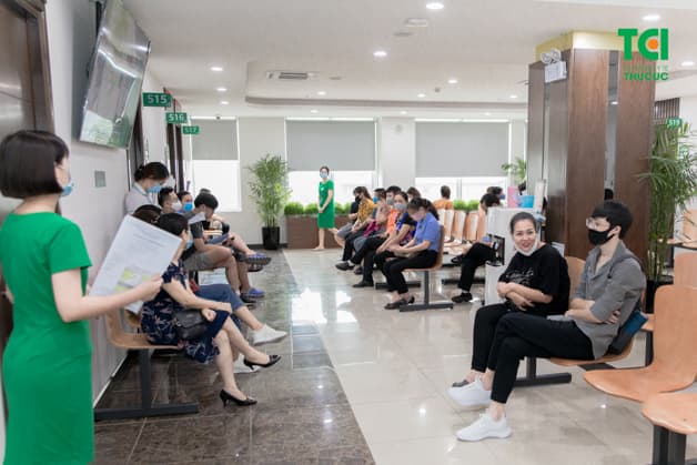 Người bệnh cần tới bệnh viện để kiểm tra tình trạng sức khỏe và hỗ trợ điều trị kịp thời những bệnh lý nguy hiểm