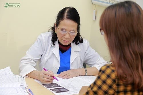 Chị em nên tới trực tiếp bệnh viện để được bác sĩ tư vấn cụ thể để có biện pháp điều trị phù hợp