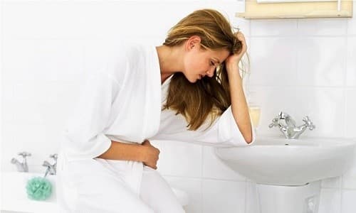 Đi ngoài phân đen nếu do xuất huyết tiêu hóa có thể báo hiệu một căn bệnh nghiêm trọng hoặc đe dọa tính mạng