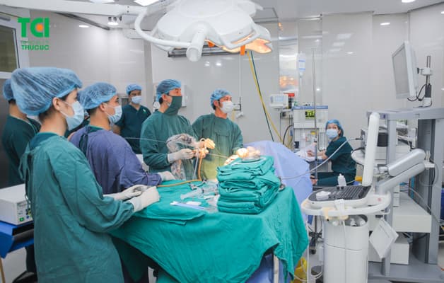 Hiện có nhiều phương pháp phẫu thuật u xơ tử cung khác nhau.