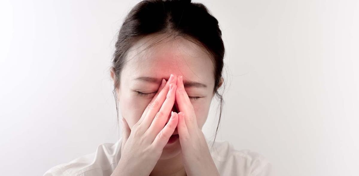 Cẩn trọng với các biến chứng nguy hiểm của bệnh viêm xoang
