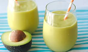 phu-nu-an-gi-de-tang-ham-muon-chuyen-ay5