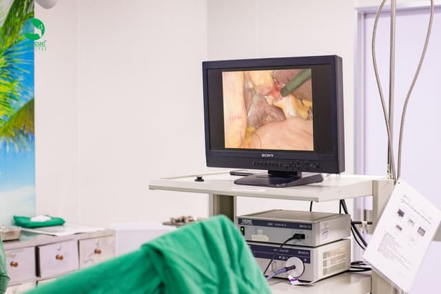 Ai cần phẫu thuật cắt túi mật và cần lưu ý những gì?