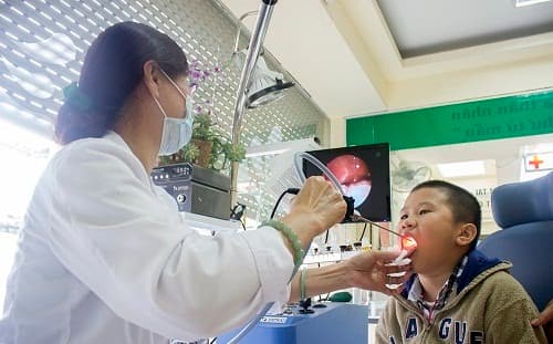 Khám tai mũi họng định kỳ thường xuyên