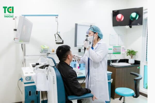 Chủ động khám và tiêm chủng để nâng cao đề kháng, phòng ngừa mắc bệnh