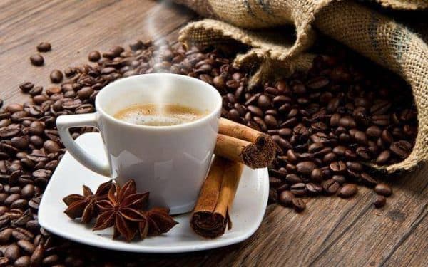 Rượu, cafe, đường là những đồ uống cần tránh hoàn toàn cho phụ nữ trầm cảm sau sinh