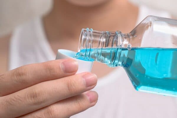 Vệ sinh đúng cách để nâng cao sức khỏe mũi họng