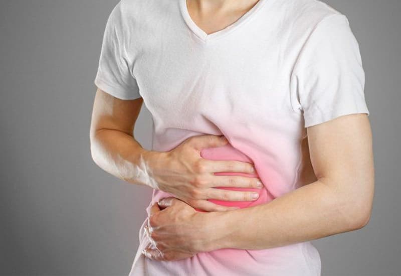 Triệu chứng rối loạn tiêu hóa ở người lớn “hành hạ” người bệnh khiến họ ăn không ngon ngủ không yên.