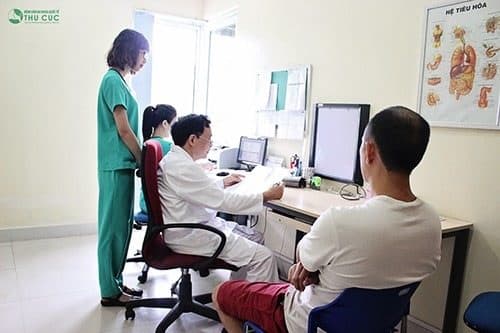 Các bác sĩ sẽ tư vấn cụ thể cách chữa bệnh đau dạ dày như thế nào khi người bệnh đến khám