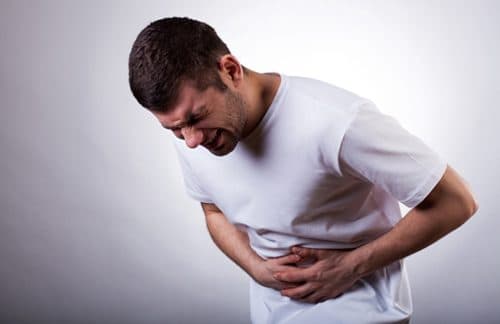 Ăn không tiêu là tình trạng phổ biến nhất trong số các triệu chứng rối loạn tiêu hóa. 