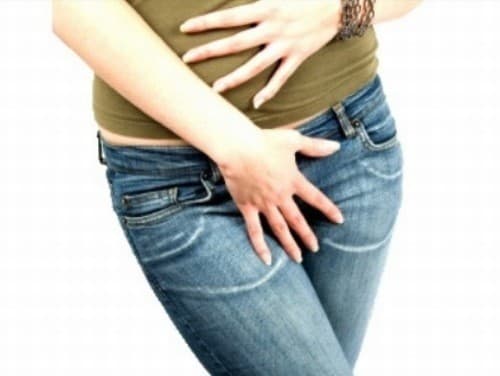 Nhịn tiểu gây hại thận