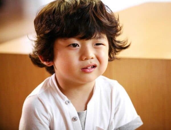 Phương pháp chẩn đoán trẻ nháy mắt