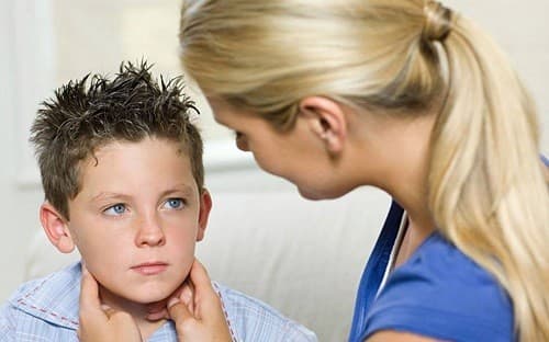 dấu hiệu bệnh quai bị 