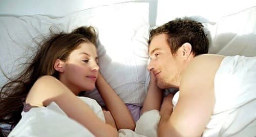 Một dấu hiệu rụng trứng ở phụ nữ là tăng khoái cảm tình dục