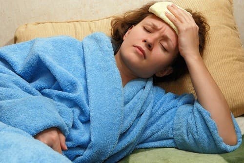 triệu chứng đau nửa đầu 