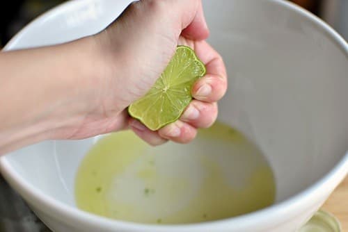 Tiêu chảy uống nước chanh không đường có thể có lợi