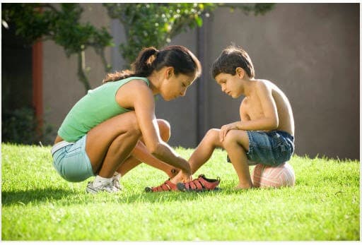 Những điều cần biết về viêm khớp dạng thấp thiếu niên