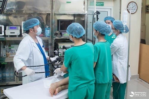 Để chẩn đoán ung thư đại tràng có thể cần làm xét nghiệm nội soi đại tràng