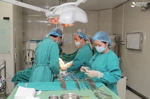 phẫu thuật lấy sỏi bàng quang 