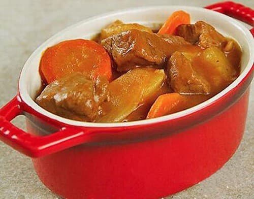 Mẹ sau sinh cần cung cấp đủ dưỡng chất để đảm bảo năng lượng 