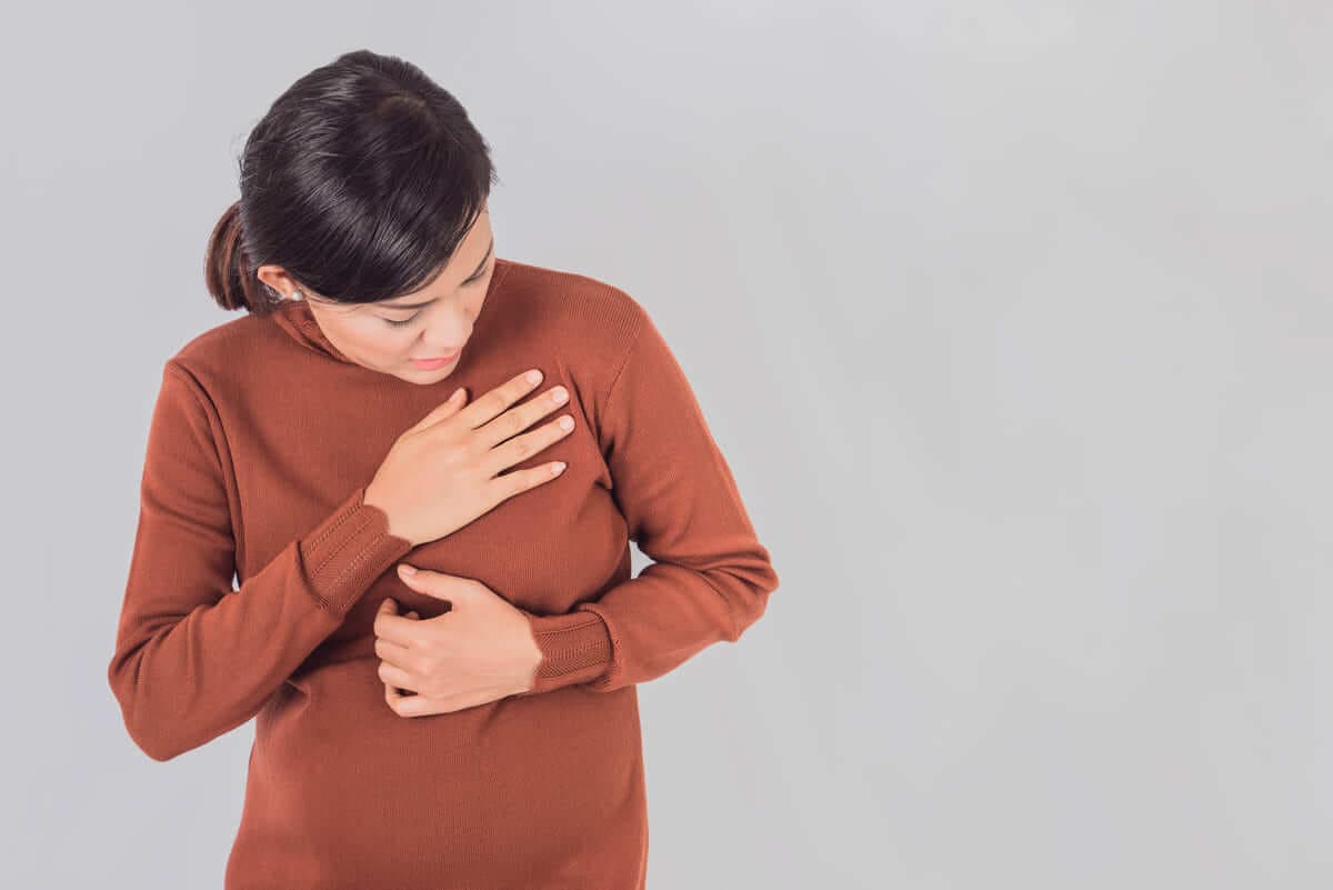 Thay đổi nội tiết tố là nguyên nhân phổ biến nhất gây đau đầu nhũ hoa khi mang thai