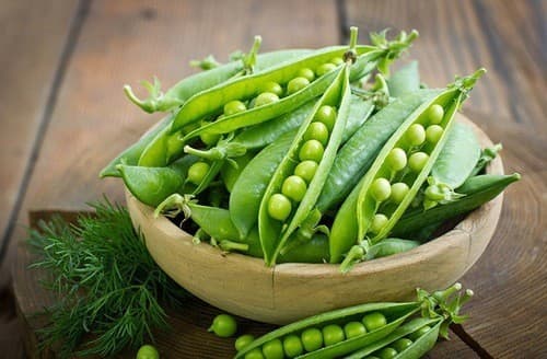 Không chỉ canxi, đậu hà lan còn chứa nhiều vitamin K cần thiết cho hệ xương chắc khỏe