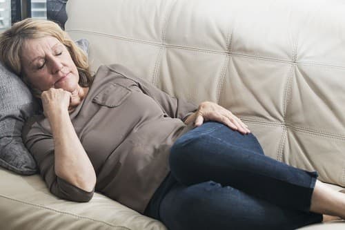 Tìm hiểu về bệnh hở van tim 3 lá, nhận thấy người bệnh thường có triệu chứng mệt mỏi, tức ngực