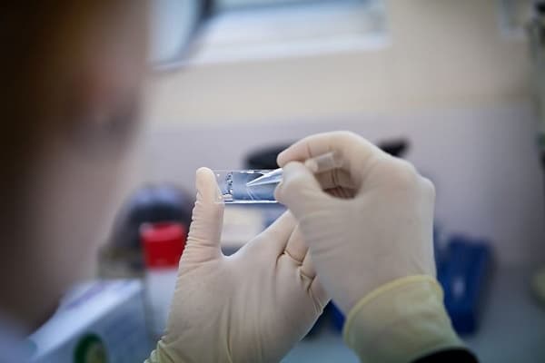 Xét nghiệm máu có phát hiện ung thư không?