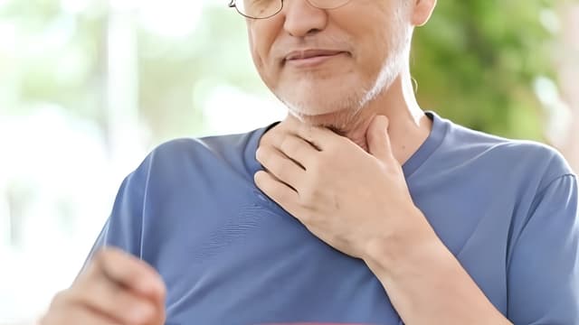 Dấu hiệu ung thư tuyến giáp giai đoạn sớm