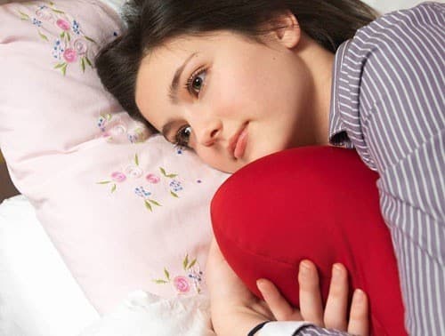 Huyết trắng màu nâu xuất hiện chị em lo lắng không biết do đâu.