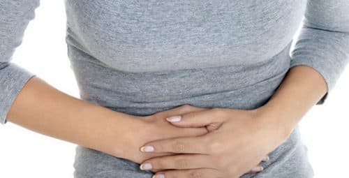 Sau nội soi đại tràng, người bệnh có thể gặp phải một số triệu chứng nhẹ như đầy bụng, buồn xì hơi