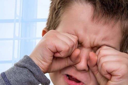 Ung thư mắt có chữa được không