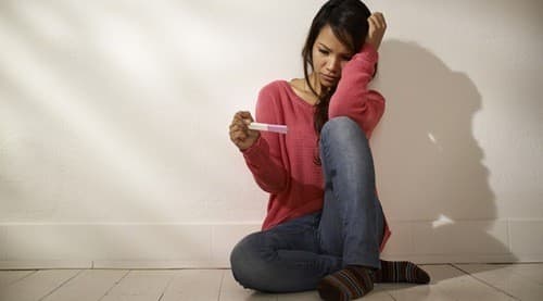 Chị em cần biết đa nang buồng trứng chính là một thủ phạm gây nên vô sinh, hiếm muộn.