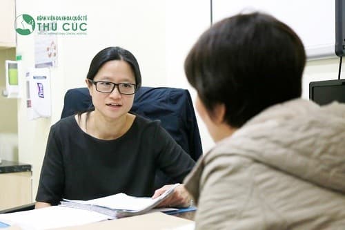 dau hieu ung thu mat