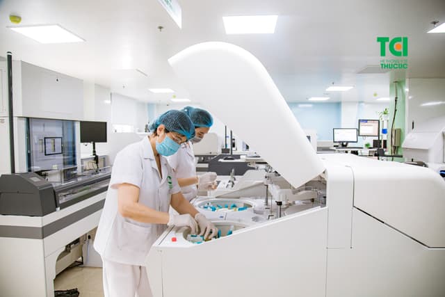 Bạch cầu niệu cảnh báo một số bệnh nguy hiểm