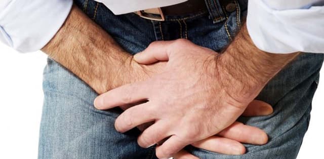 Không cắt bao quy đầu có sao không?