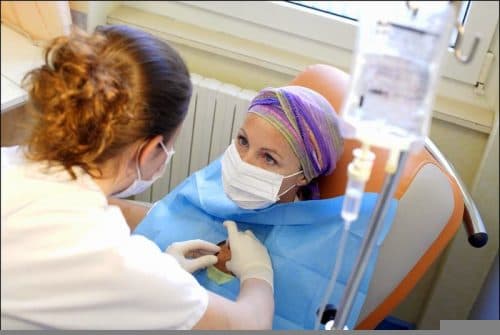 Hóa trị là một trong những phương pháp điều trị ung thư dạ dày 