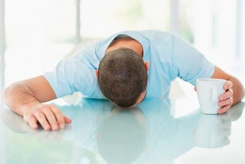 Người bệnh thấy đau tinh hoàn,tình trạng đau tăng lên khi quan hệ tình dục, đau khi tiểu tiện.