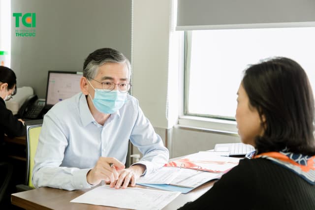 Chữa bệnh ung thư vòm họng ở đâu hiệu quả