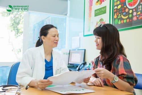 Người bệnh cần đi khám để bác sĩ tư vấn phương pháp chữa trị phù hợp
