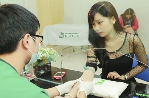 Xét nghiệm nhóm máu để hiểu thêm về đặc tính sức khỏe của bản thân