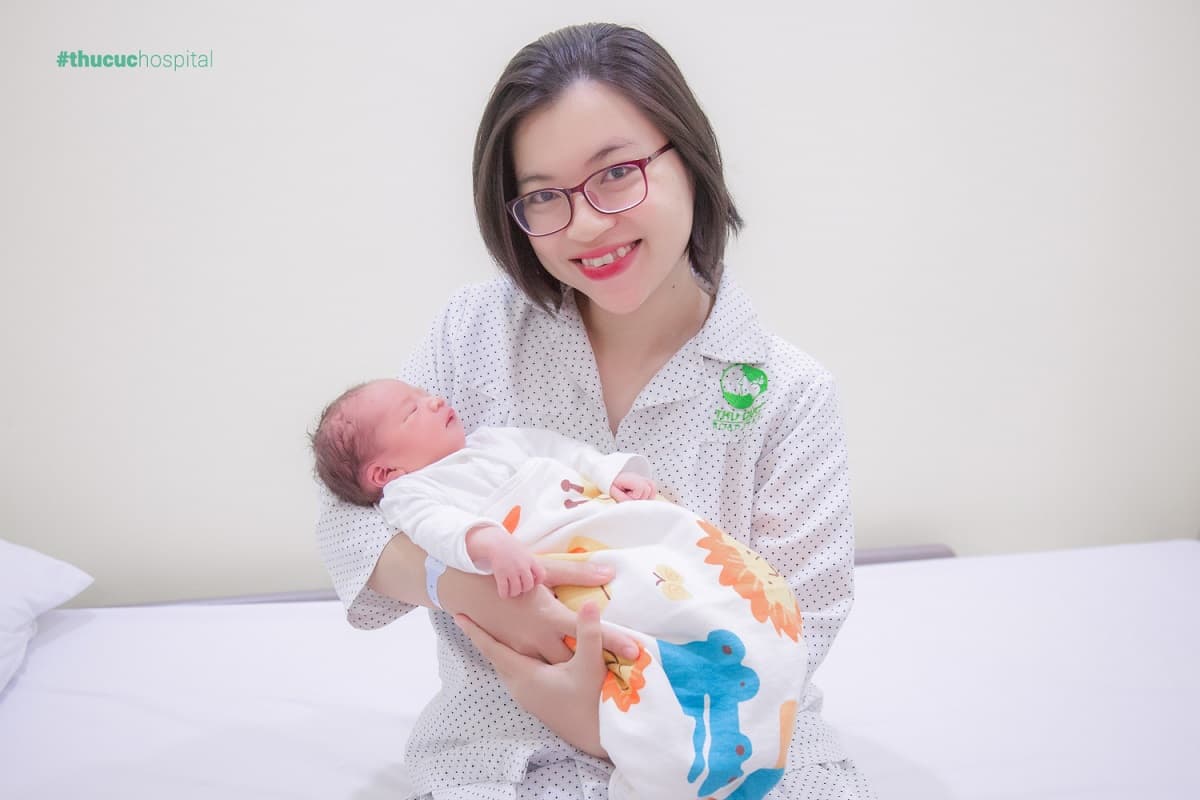 Sinh mổ nằm lại viện bao lâu thì được xuất viện về nhà?