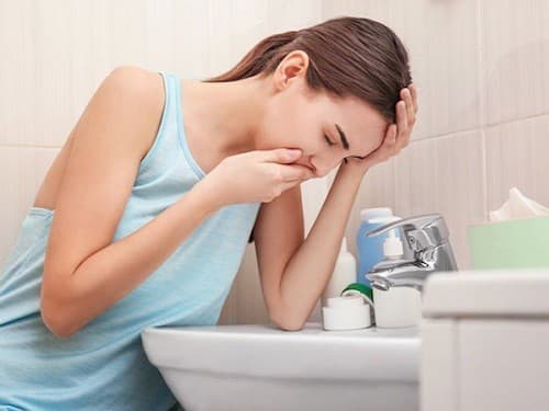 Ốm nghén là một tình trạng thường gặp ở mẹ bầu thời kỳ đầu của quá trình mang thai.