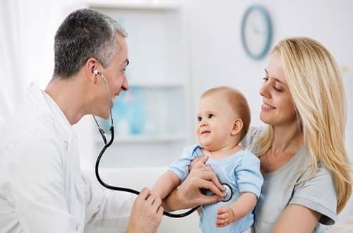 Khám và điều trị viêm phế quản cấp cho trẻ hiệu quả