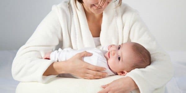 Viêm gan B có thể lây từ mẹ sang con