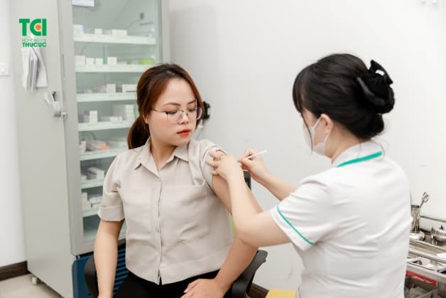 giá tiêm vắc xin HPV ở thu cúc tci